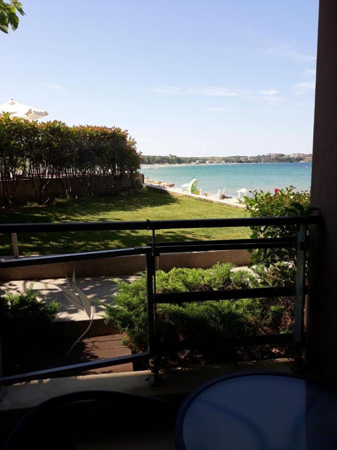 Apartment Sand Lilies โซโซโปล ภายนอก รูปภาพ